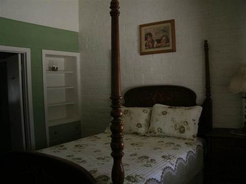 Motel Ranch